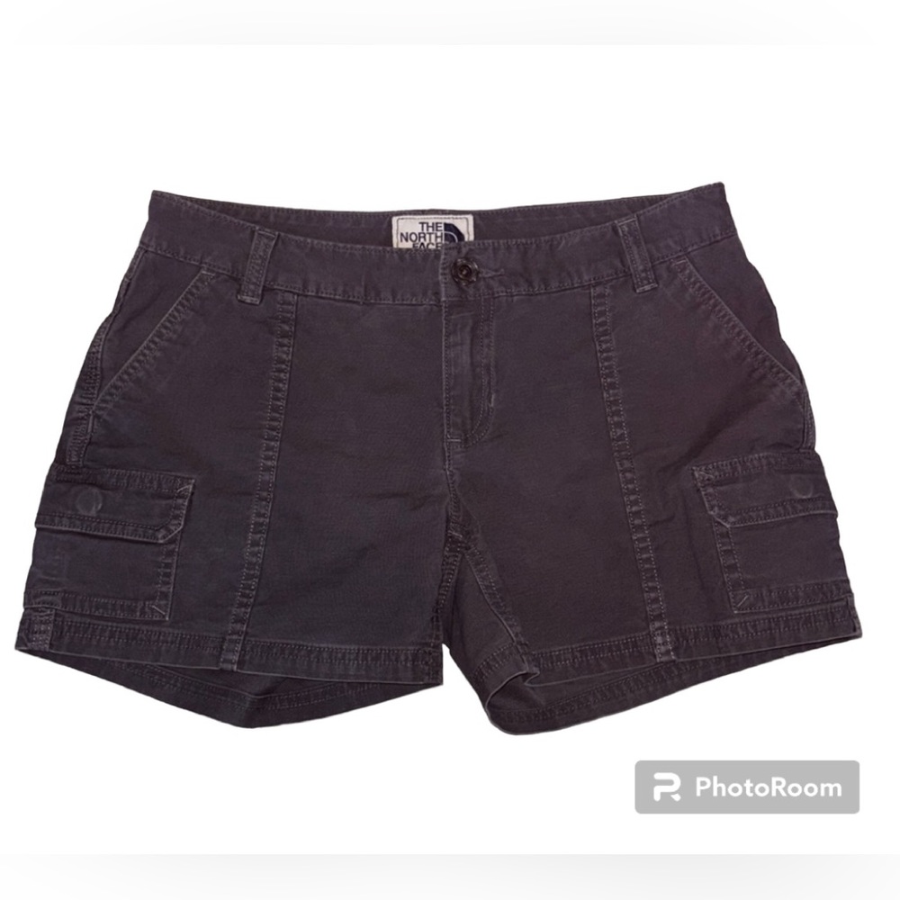 The North Face Dark Gray Cargo Shorts With Pockets Size 4